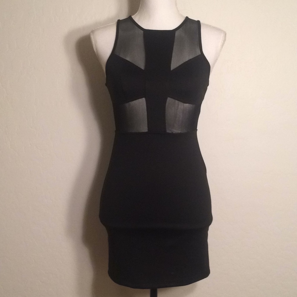 Black Form-fitting Forever 21 Dress